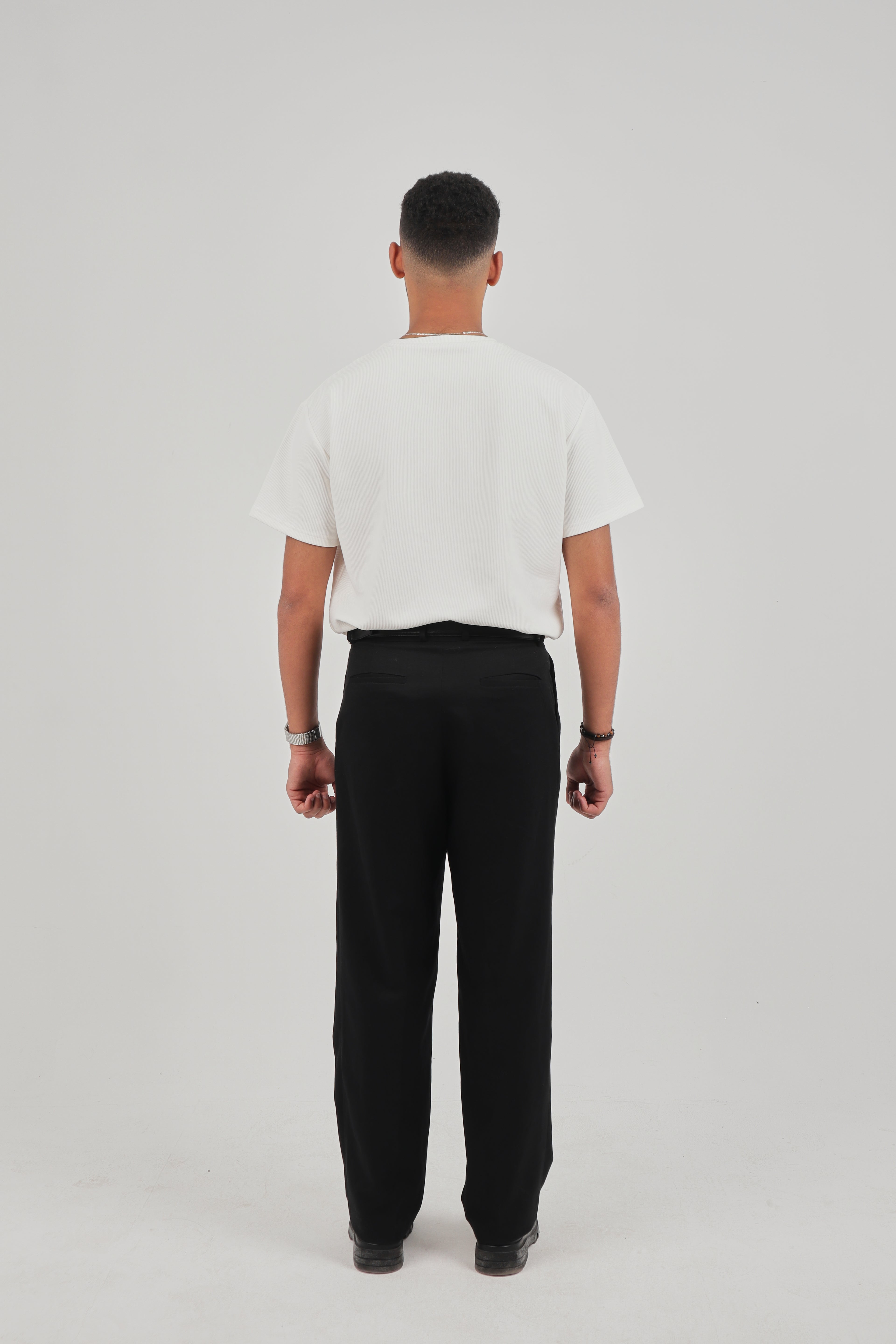 MAMMOTH - Oversized Ripped T-Shirt
