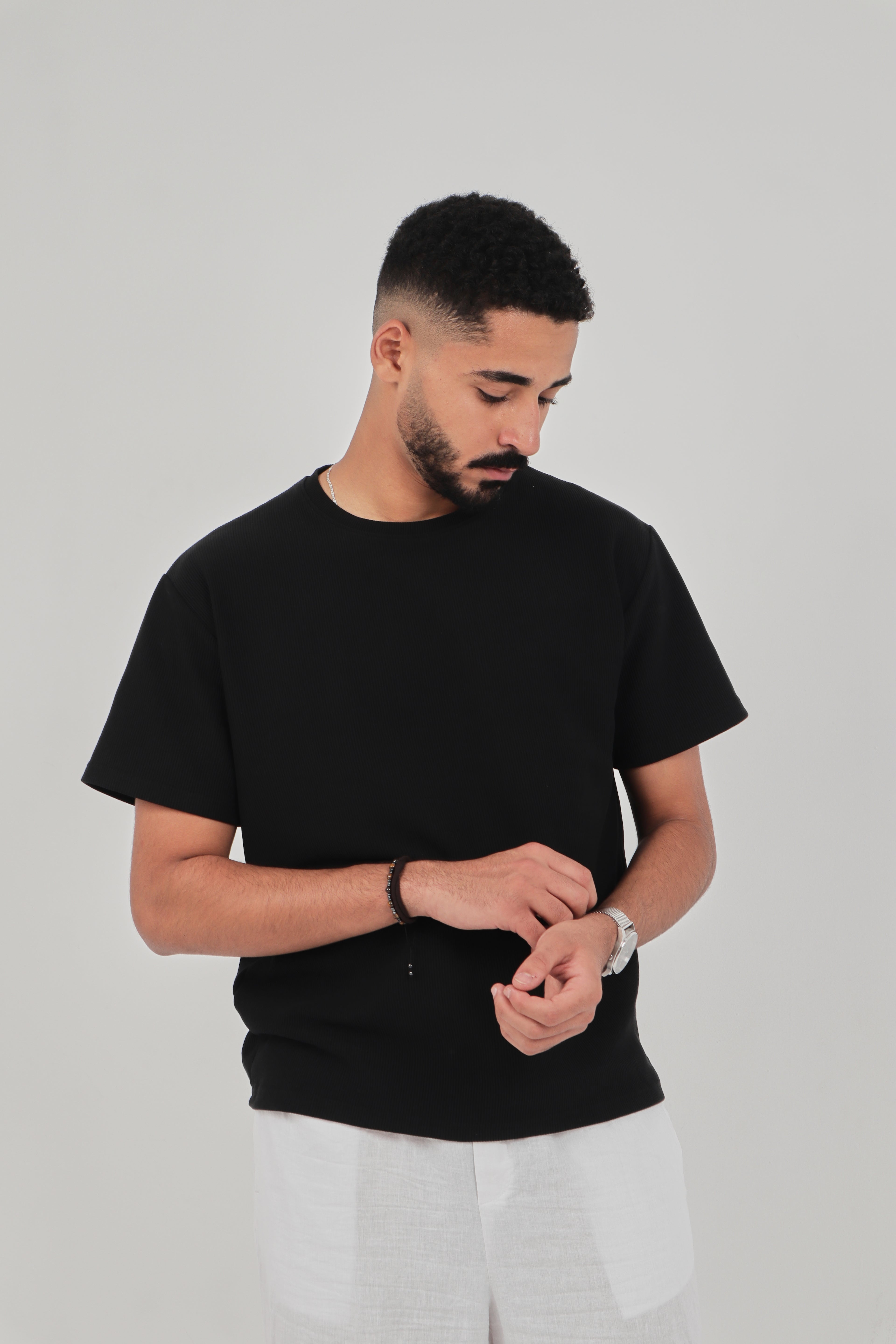 MAMMOTH - Oversized Ripped T-Shirt