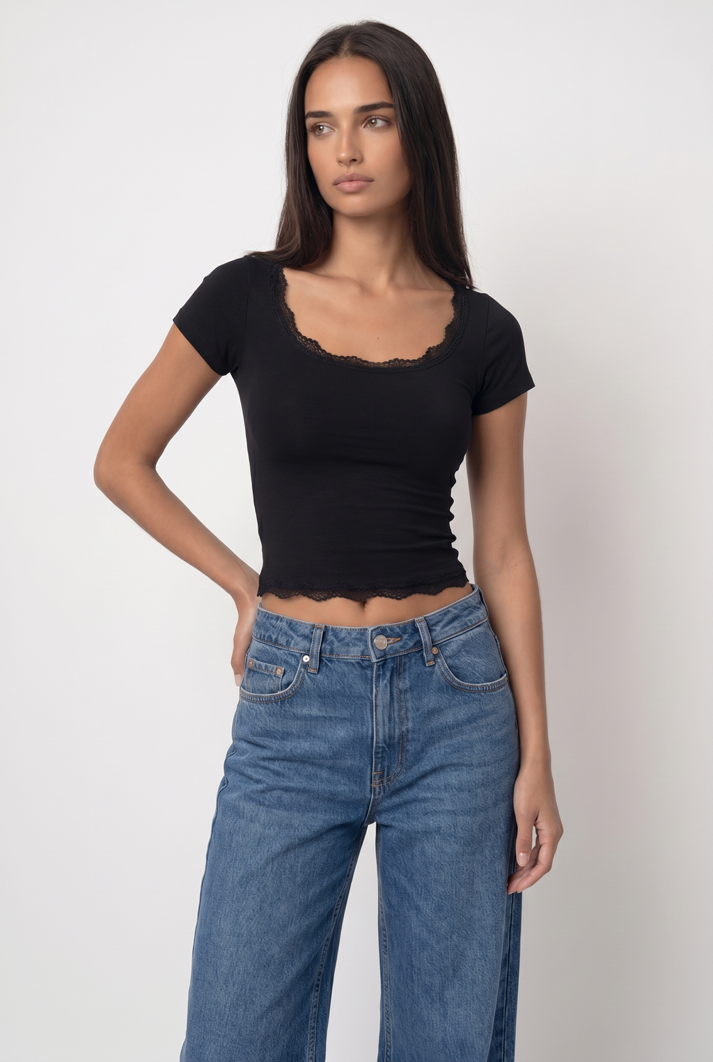 Dentelle Top — Square Neck